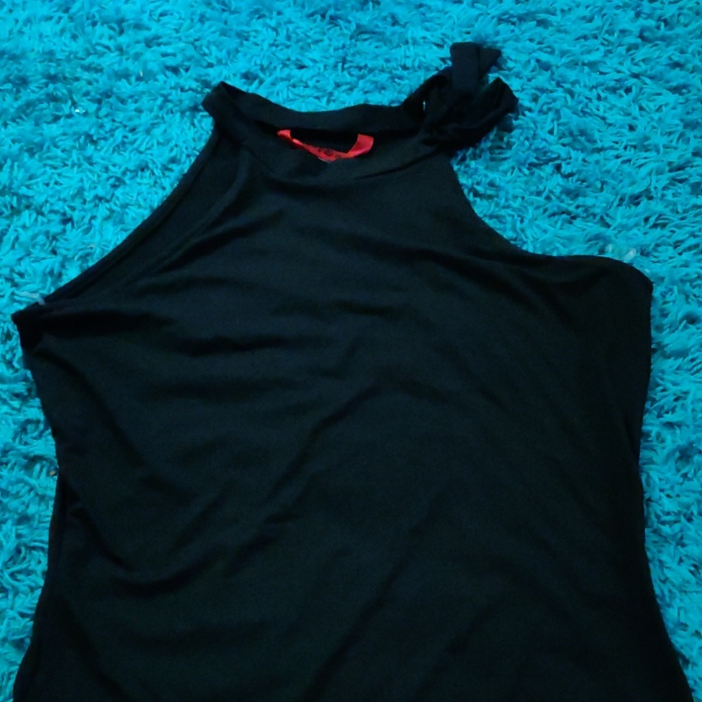A black formal tank top